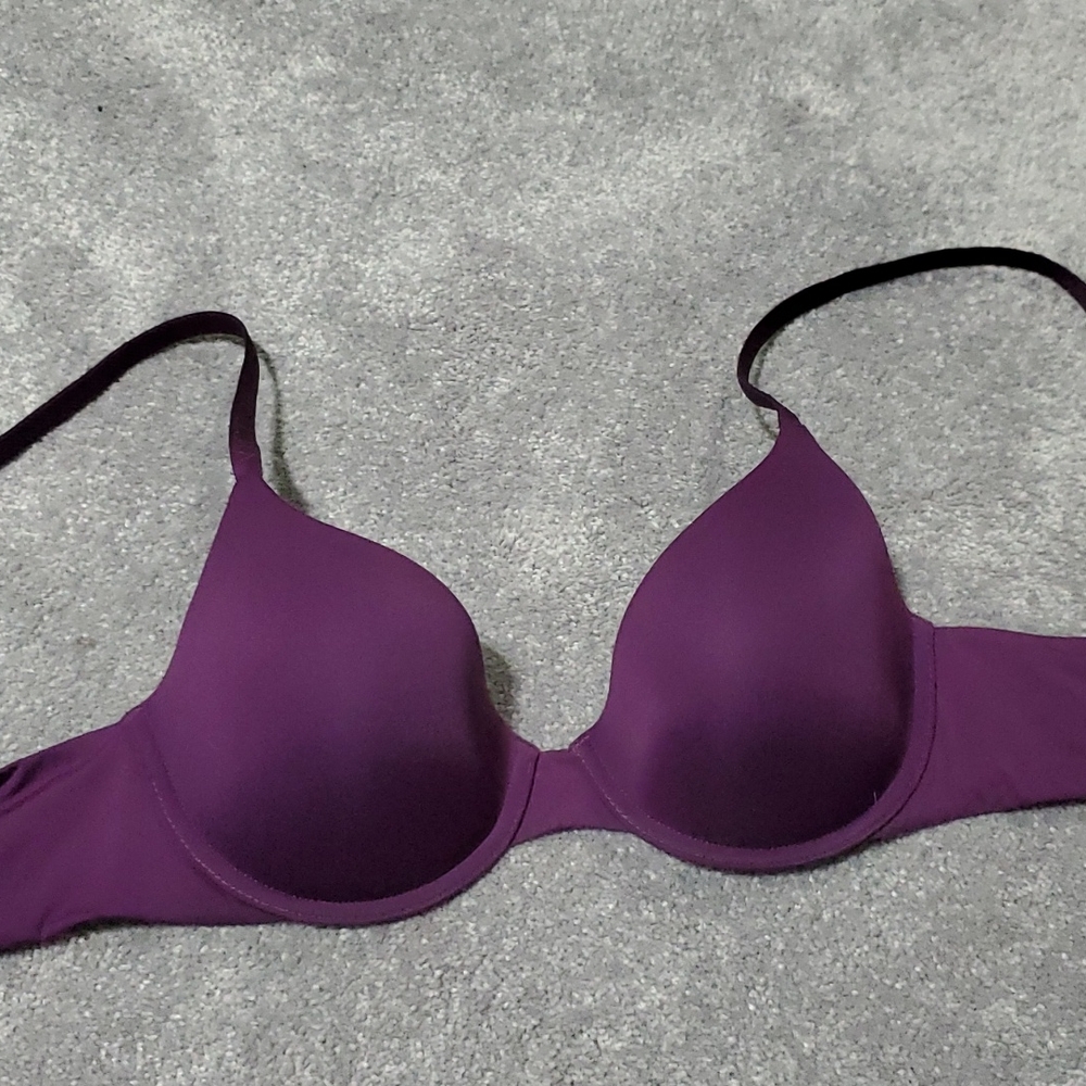 Victoria's Secret 34B Plum Color Wear Everywhere Lighlty Lined Bra